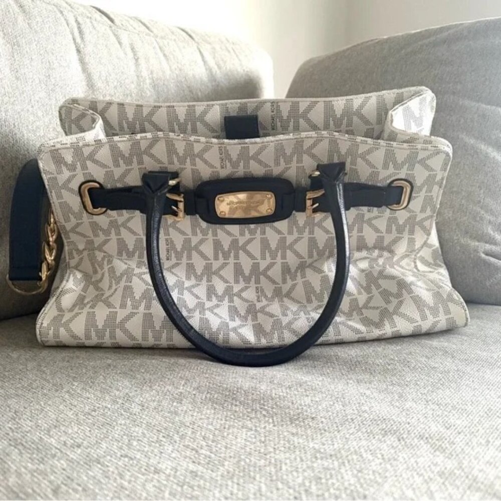Michael‎ Kors MK Monogram Satchel with Chain Strap Detail